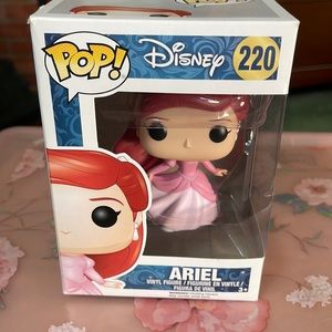Ariel pop #220 never opened or taken out of box